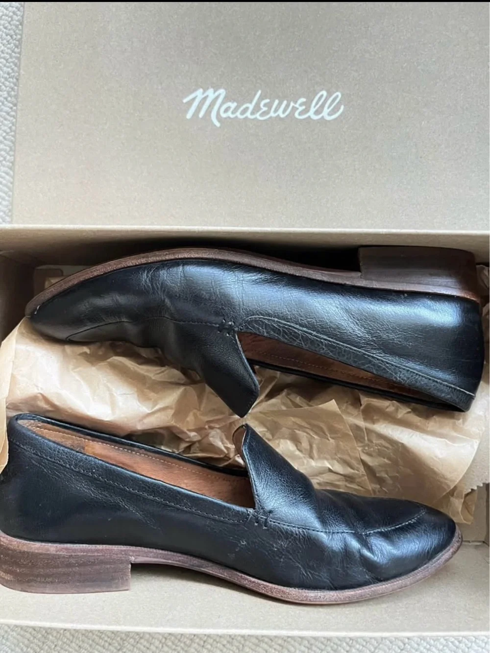 Madewell Black Leather Slip-On Classic Loafers Womens 7.5 shoes